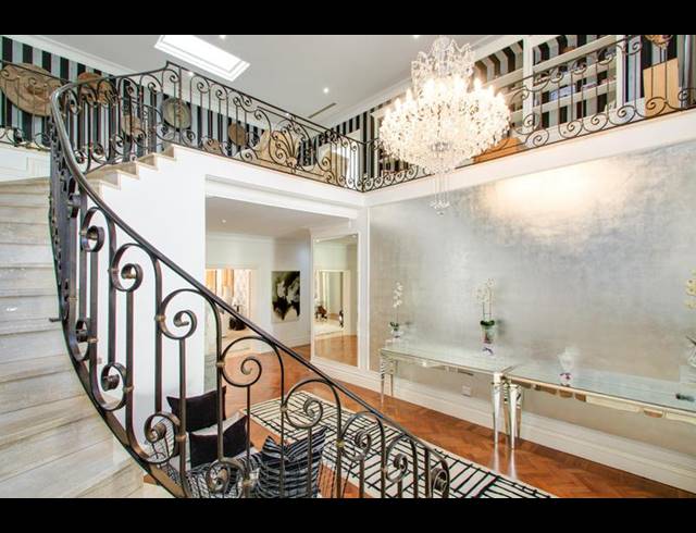 5 BEDROOM PROPERTY TO RENT IN BRYANSTON